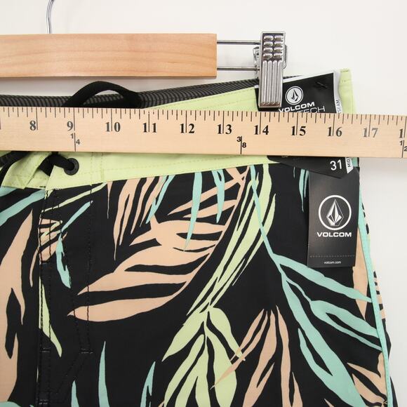 Volcom Swim Trunks Boardshorts Gray Palm Leaf Print 4 Way Stretch Size 31 NWT - Picture 4 of 11